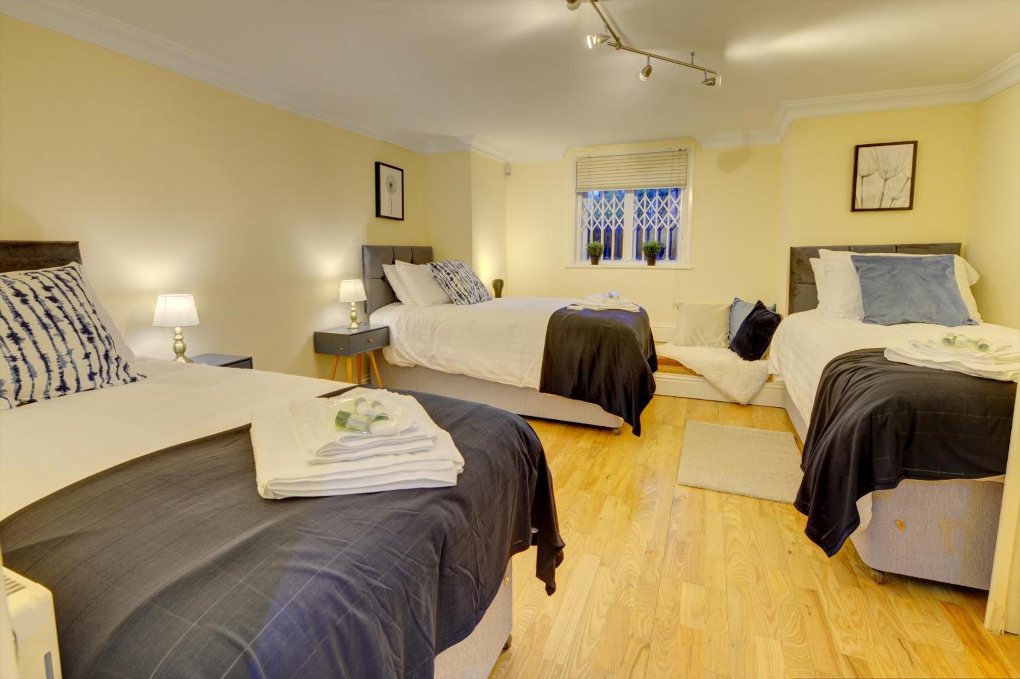 Leamington Spa Warwick Place Apartments Экстерьер фото